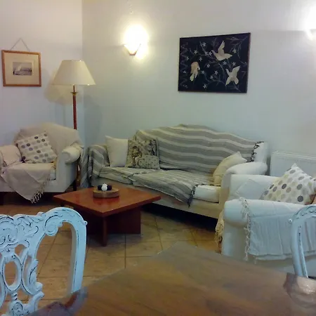 Seawave House Maisonette South